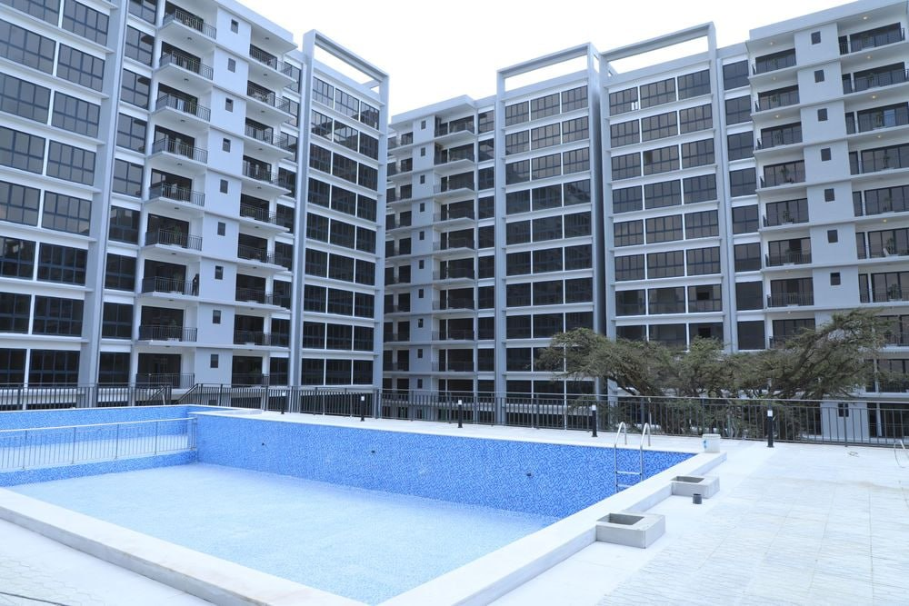 FHC residential apartment community with pool